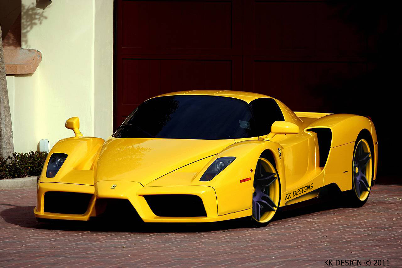 Black And Gold Ferrari 2 Background Wallpaper ...